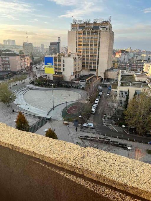 Shesh Hostel Пристина Екстериор снимка